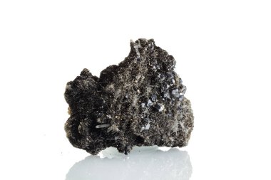 Makro taş mineral Quartz Sphalerite Galena piriti beyaz arka planda yakın plan