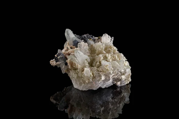 Makro Kámen Minerální Calcite Galena Pyrite Černém Pozadí Close — Stock fotografie