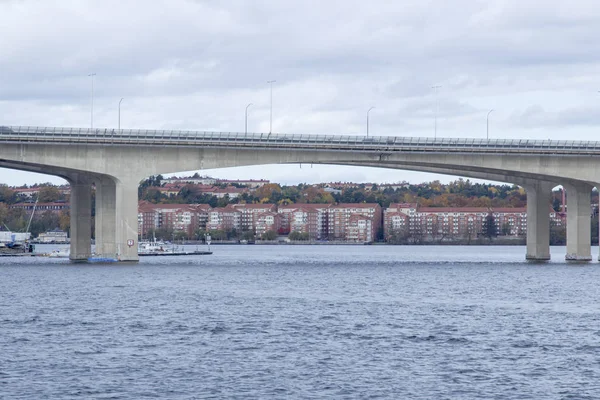 Bro Stockholm Med Stadsbilden Bakgrund — Stockfoto