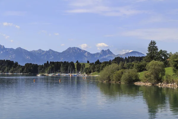 Γραφική Θέα Forggensee Βουνά Και Λίμνη Γερμανία — Φωτογραφία Αρχείου