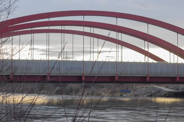 A8 otoyolu Köprüsü. Gün zaman atış