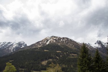 Saint Bernard Pass İtalyan tarafında Alpler, Passroad