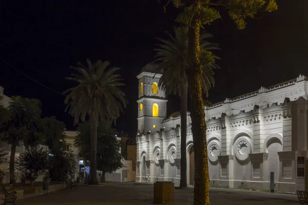 Praça Igreja Santa Catalina Cidade Espanhola Conil Frontera Noite — Fotografia de Stock