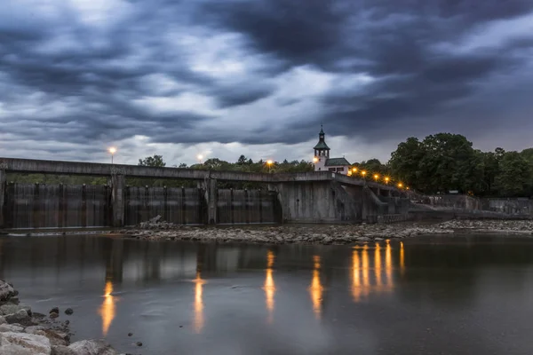 Драматичні Бурхлива Хмари Над Вейр Річці Лех Аугсбурга Німеччина — стокове фото