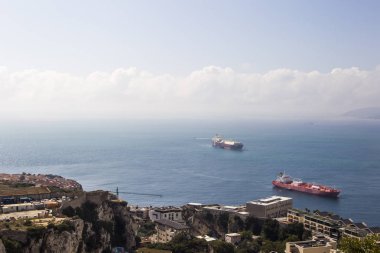 Algeciras Denizi, İspanya Limanı üzerinden görüntülemek
