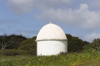 Küçük Şapel Sra de Guadalupe, Portekiz görünümünü