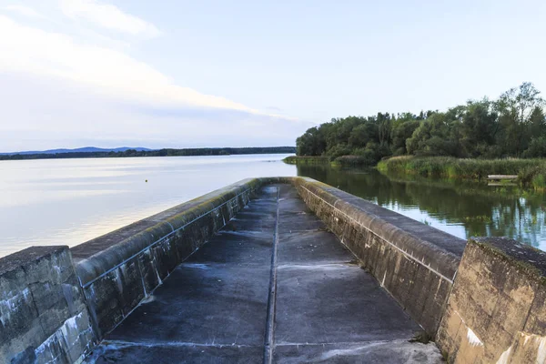 Schilderachtig Uitzicht Dam Quitzdorf Selectieve Aandacht — Stockfoto