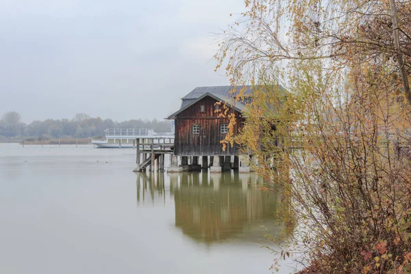 Мальовничим Видом Старий Дерев Яний Boathouse Іннінге Аммерзее Німеччина — стокове фото