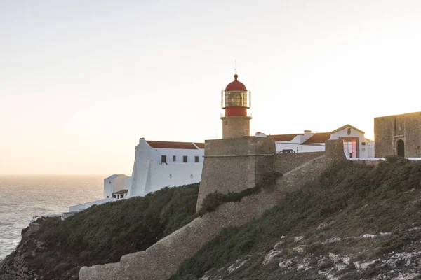 日落时的灯塔和要塞圣维森特 阿尔加维 葡萄牙 — 图库照片