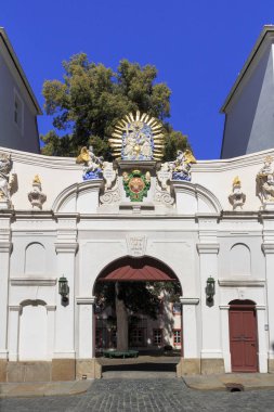 Eski giriş, seçici odak