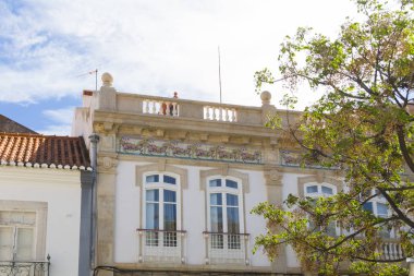 Lagos, Nijerya, binaların antik cepheler