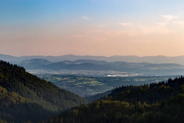 Panorama Pôr Sol Das Montanhas Floresta Negra Perto Gersbach Sobre — Fotografia de Stock