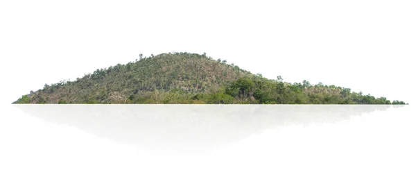 岩石山 有白色背景的森林隔离 — 图库照片