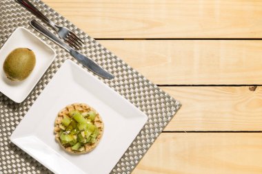 Gözleme kivi ve bal - kahvaltı