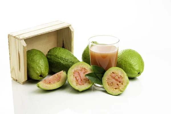 Wooden Box Red Guavas Cup Juice Pieces Fruit Copy Space — 스톡 사진