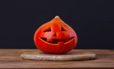 Cadılar Bayramı için geleneksel gülen kabak