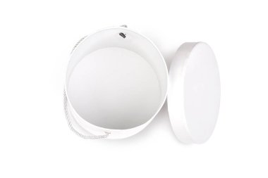 Beyaz karton hediye kutusu