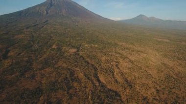 Aktif volkan Gunung Agung Bali, Endonezya 'da.