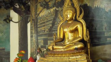 Buda heykeli Tapınağı Bali Adası