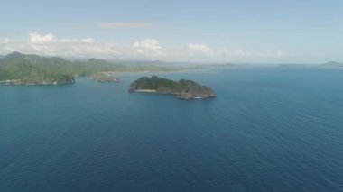 Caramoan Adaları Deniz Burnu, Camarines Sur, Filipinler.