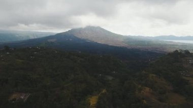 Batur volkanı, Bali, Endonezya.