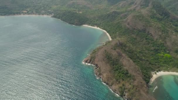 Paesaggio marino con spiaggia. Filippine, Luzon — Video Stock