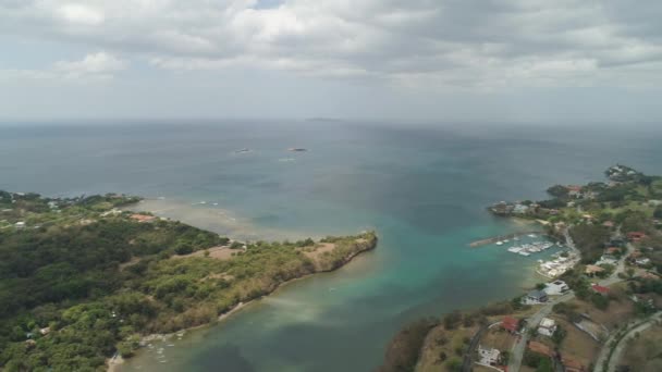 ビーチと海の風景。フィリピン、ルソン島 — ストック動画