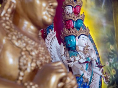 Buda heykeli Tapınağı Bali Adası