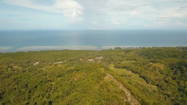 Vista da paisagem da montanha e do oceano . — Vídeo de Stock