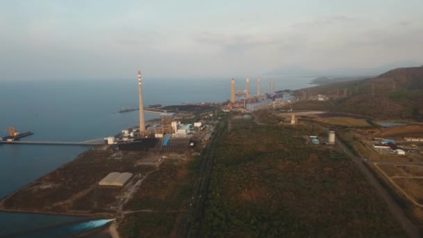 发电厂。印度尼西亚，Jawa岛. — 图库视频影像