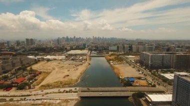 Şehir manzara gökdelenler ile Manila şehir Filipinler