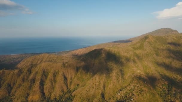 山と海の風景の眺め。バリ島 — ストック動画