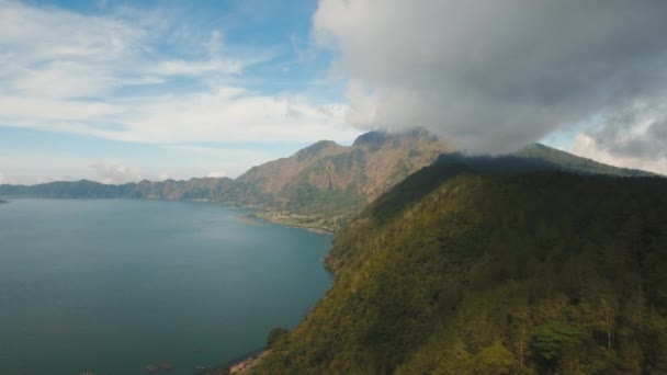 Jezero Batur. Bali, Indonésie. — Stock video