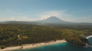 Hava manzaralı güzel bir sahil. Bali, Endonezya.
