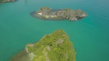 Caramoan Adaları Deniz Burnu, Camarines Sur, Filipinler.