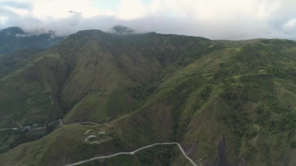 Route de montagne sur l'île de Luçon, Philippines . — Video