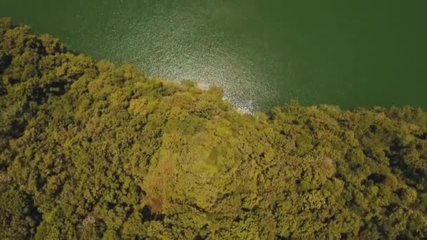 Lago nas montanhas, ilha Bali, Indonésia. — Vídeo de Stock