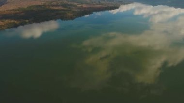 Göl ve Batur volkanı. Bali, Endonezya.
