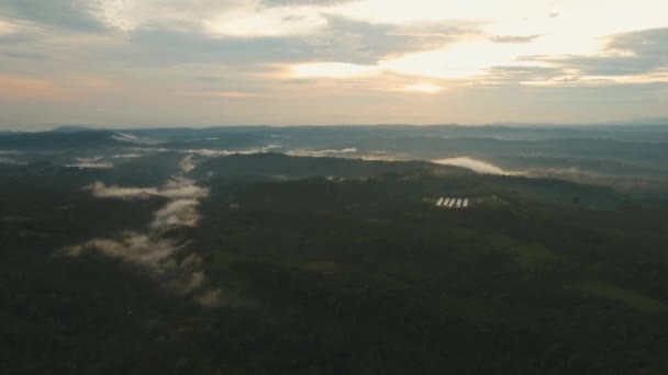 インドネシア・バリの日没時の熱帯の風景. — ストック動画