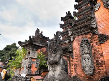 Bali 'deki Hindu tapınağı.