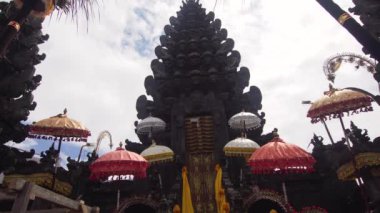 Bali 'deki Hindu tapınağı.