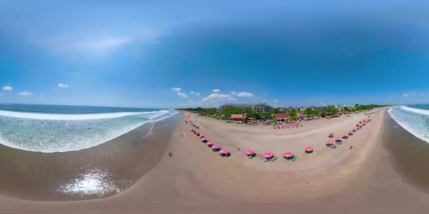 Vista aérea hermosa playa, Bali, Kuta. — Vídeos de Stock