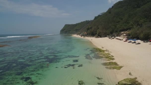 Paisaje marino con playa — Vídeos de Stock