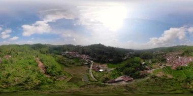 Dağ manzara tarım arazileri ve village, Endonezya. vr360