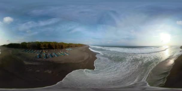 Playa de arena cerca del océano vr360 — Vídeos de Stock