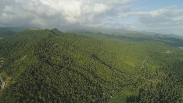 Paisagem montanhosa nas Filipinas. — Fotografia de Stock