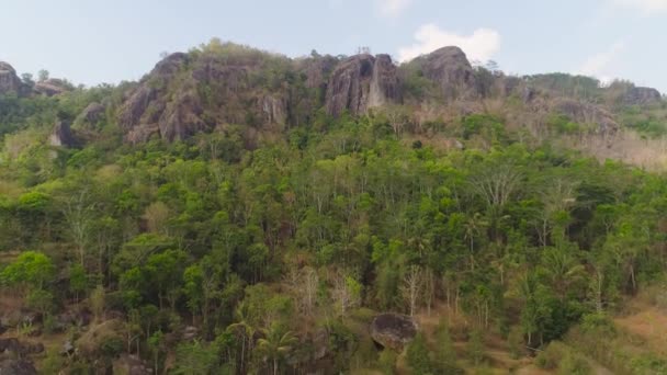 Paisagem montanhosa Ilha de Jawa, Indonésia. — Vídeo de Stock