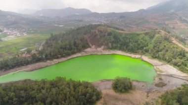 telaga warna Gölü plato dieng 'de.