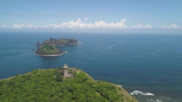 Маяк на мисі engano. Філіппіни, Палау острів. — стокове відео