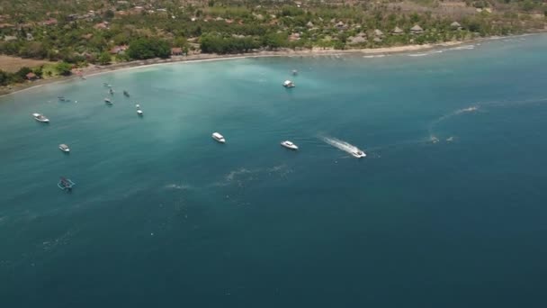 Seestück Motorboot auf dem Meer — Stockvideo